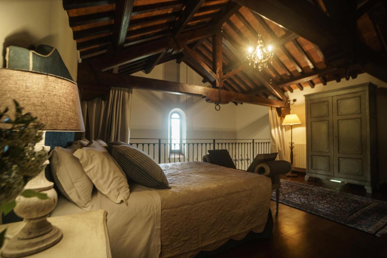 Chiesino Dei Vaioni Villa Pistoia Exteriör bild